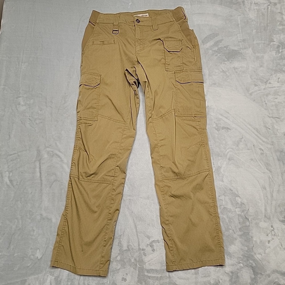 Women’s Utility Cargo Pants in Tan